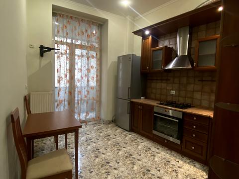 квартира по адресу Мартовича ул., 10