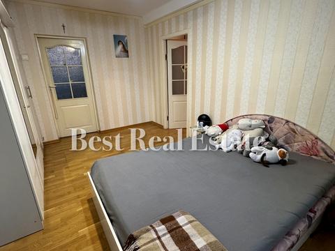 квартира за адресою Остапа Вишні вул., 7