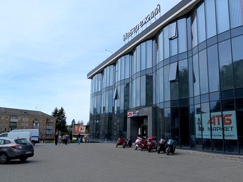 комерційна за адресою Рівне, Литовська вул., 93