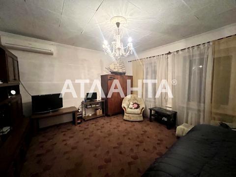 дом по адресу 15-та лінія 6ст. Люстдорфської дор, 100