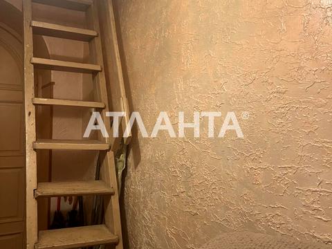 дом по адресу 15-та лінія 6ст. Люстдорфської дор, 100