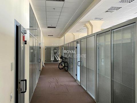 комерційна за адресою Дениса Монастирського вул. (Василя Сурікова), 3а