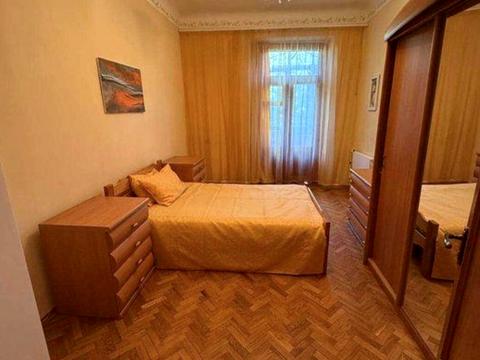 квартира за адресою Київ, Павла Загребельного вул. (Миколи Раєвського), 28