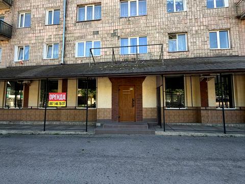 коммерческая по адресу Мирогощанская ул., 4