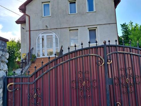 дом по адресу Лісова
