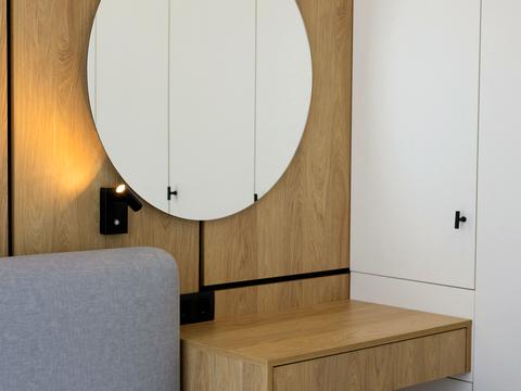 квартира за адресою Салютна вул., 2к6