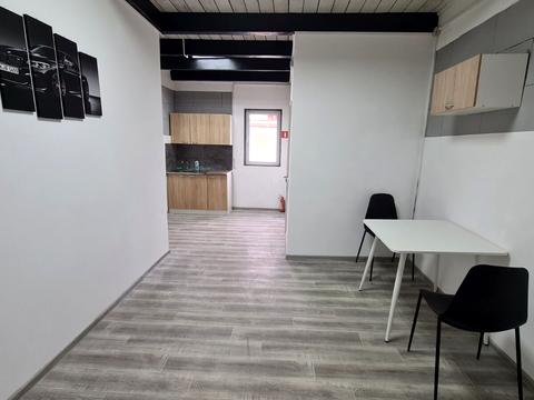 комерційна за адресою Велика Окружна вул., 4г