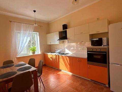 будинок за адресою с. Хотів, Партизанська вул.