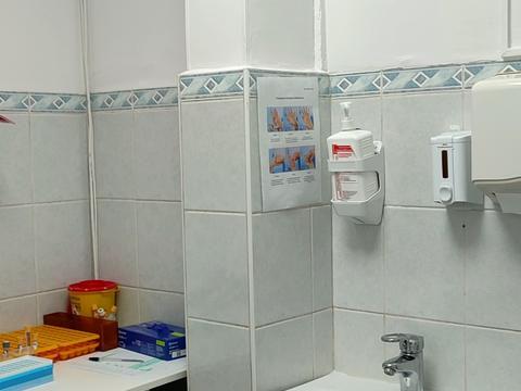 коммерческая по адресу Драгоманова ул., 17