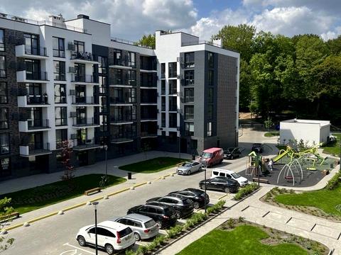 паркомісце за адресою Лісна вул., 5-В