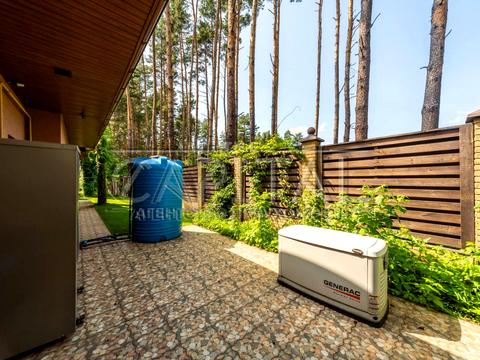 будинок за адресою с. Білогородка, Озерна