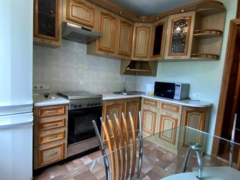 квартира за адресою Небесної Сотні просп. (Маршала Жукова), 14-В