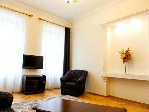 квартира за адресою Івана Огієнка вул. (), 7