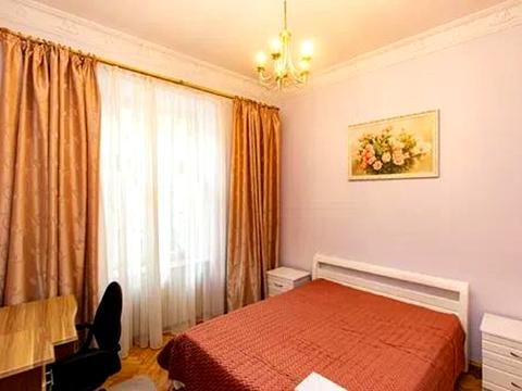 квартира за адресою Івана Огієнка вул. (), 7