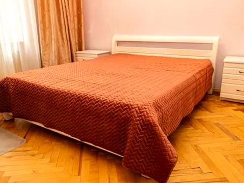 квартира за адресою Івана Огієнка вул. (), 7