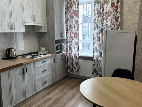 квартира за адресою Степана Бандери вул., 15
