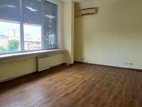 коммерческая по адресу Леси Украинки бульв., 34