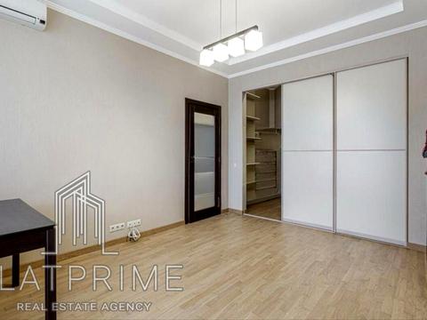 квартира по адресу Леси Украинки бульв., 7-Б