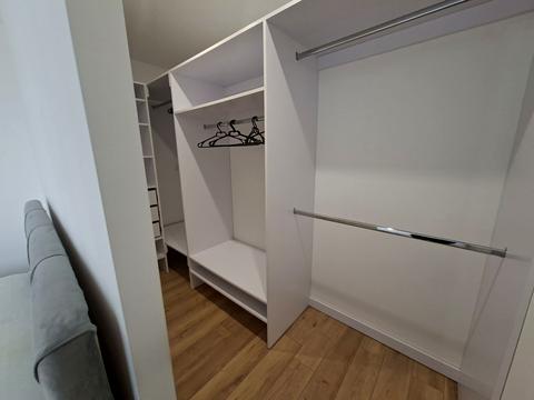 квартира по адресу Троллейбусная ул., 4-Д