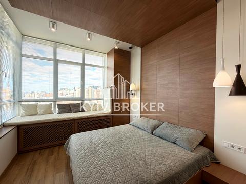 квартира за адресою Джона Маккейна вул. (Івана Кудрі), 7
