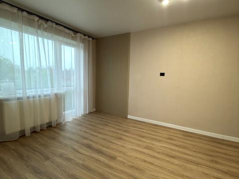 квартира за адресою Володимира Івасюка вул., 32