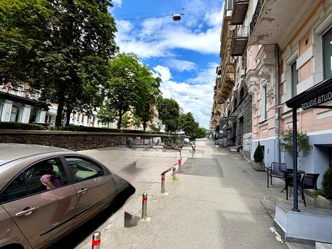 квартира по адресу Антоновича ул. (Горького), 23