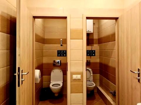 комерційна за адресою Спаська вул., 5