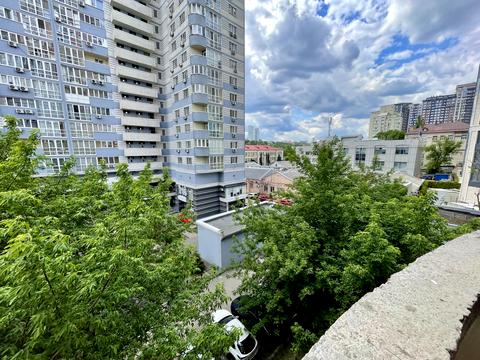 квартира за адресою Антоновича вул. (Горького), 140