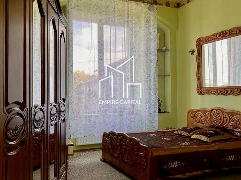 квартира за адресою Омеляна Поповича вул., 8