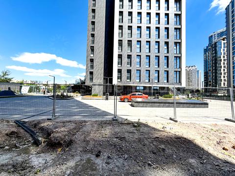 коммерческая по адресу Андрея Верхогляда ул. (Михайла Драгомирова), (Будинок 2)
