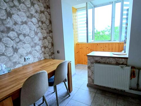 квартира за адресою Чернігів, Левка Лук'яненка просп. (Рокоссовського), 40