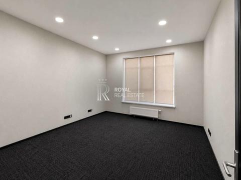 коммерческая по адресу Кловский спуск, 7a