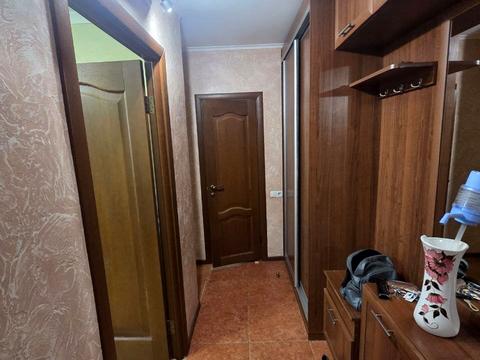 квартира по адресу Ревуцкого ул., 17-Б