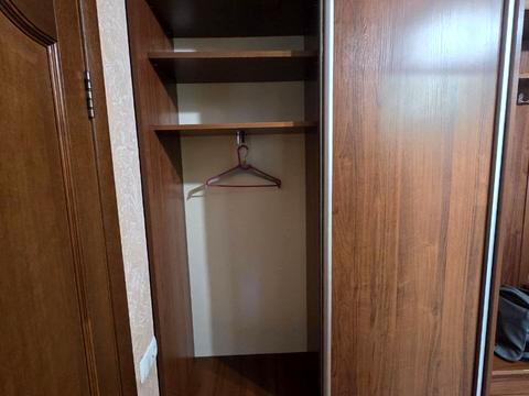 квартира по адресу Ревуцкого ул., 17-Б