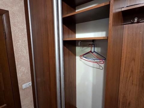 квартира по адресу Ревуцкого ул., 17-Б