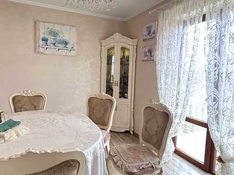 будинок за адресою лінія 12-та вул., 18