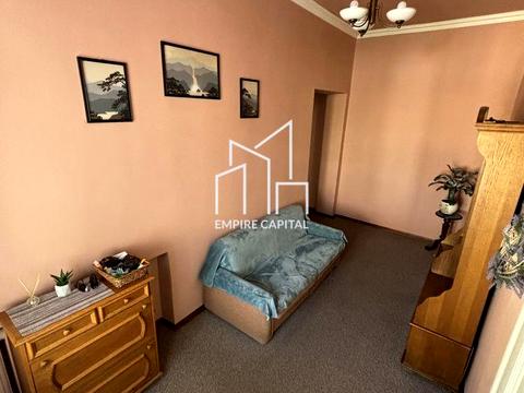 квартира за адресою Омеляна Поповича вул., 8