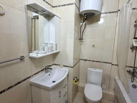 квартира за адресою В'ячеслава Чорновола вул., 6-А
