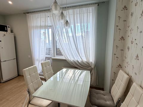 квартира за адресою В'ячеслава Чорновола вул., 6-А