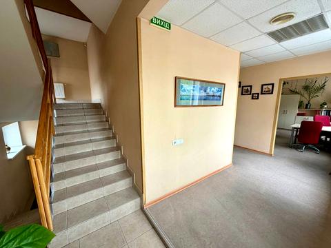 коммерческая по адресу Светлова ул., 28