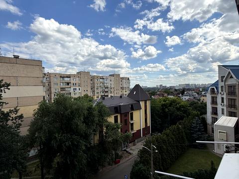 квартира по адресу Клиническая ул., 23/25