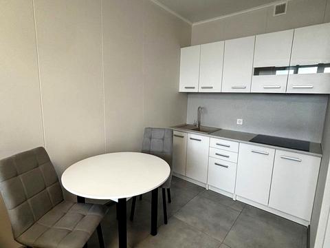 квартира за адресою Миколи Бажана просп., 17-А