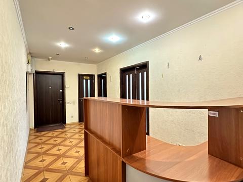 комерційна за адресою Олександра Мишуги вул., 2