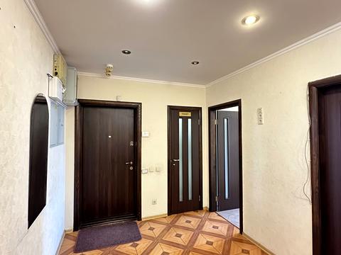 комерційна за адресою Олександра Мишуги вул., 2