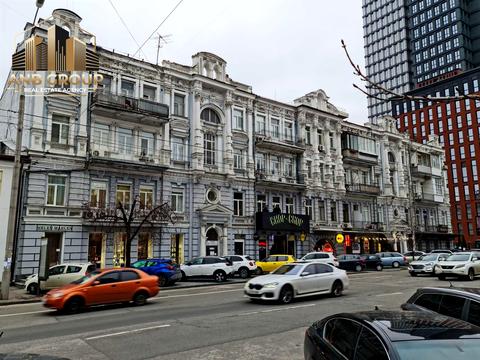 комерційна за адресою Антоновича вул. (Горького), 48