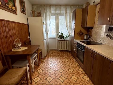 квартира за адресою Зубрівська вул., 27