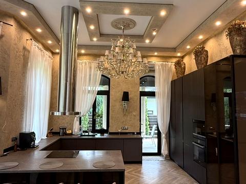будинок за адресою Лесі Українки вул.