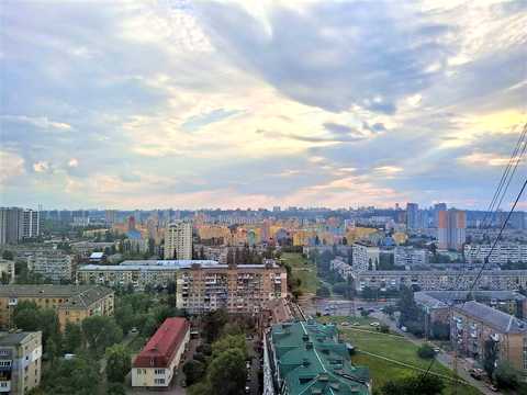 квартира по адресу Ярослава Гашека бульв., (Будинок 3)