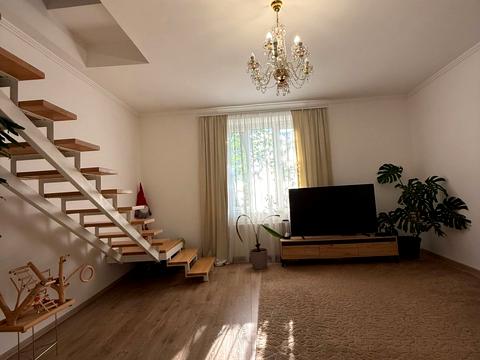 квартира за адресою набережна Незалежності вул., 20
