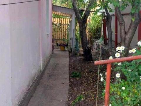 дом по адресу Никопольская ул.